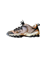 Load image into Gallery viewer, Nike ACG Rare Khaki Brown Sneakers
