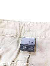 Load image into Gallery viewer, Nike White Cargo Pants
